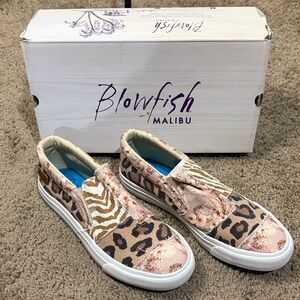 NEW Blowfish Women's Animal Print Slip-On Sneakers Size 8.5